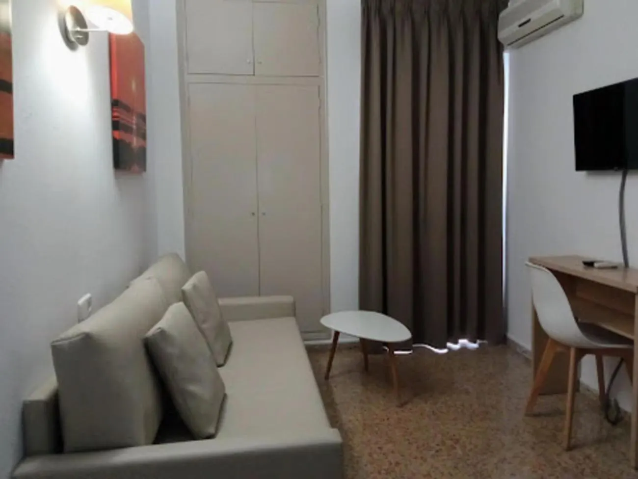 Apartamentos Orvay San Antonio  0*, San Antonio (Ibiza) Spain